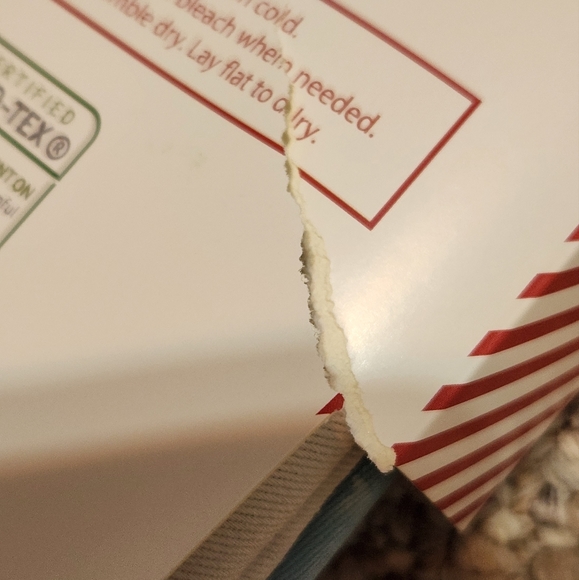 Merry Moments Apron, Oven Mitt & Pot Holder Set - Picture 5 of 5